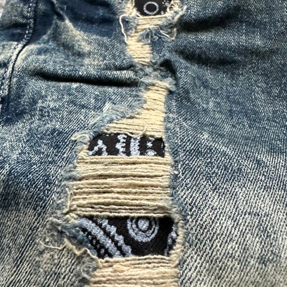 Men's YoungLA DistressedDenim Shorts, 34", NWT, IndigoWashed - Picture 5 of 11